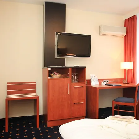 Western Steinsgarten 4*