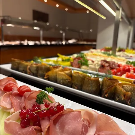 斯腾斯伽藤贝斯特韦斯特普拉斯酒店 酒店