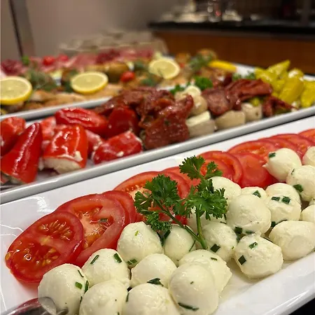 斯腾斯伽藤贝斯特韦斯特普拉斯酒店 酒店