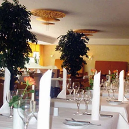 Western Steinsgarten 4*